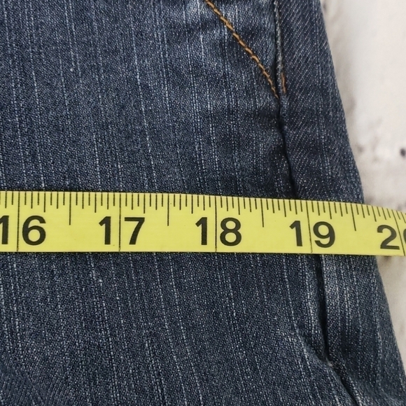 VENUS Luna Fit Bermuda Denim Shorts 10 VGUC - Picture 6 of 9